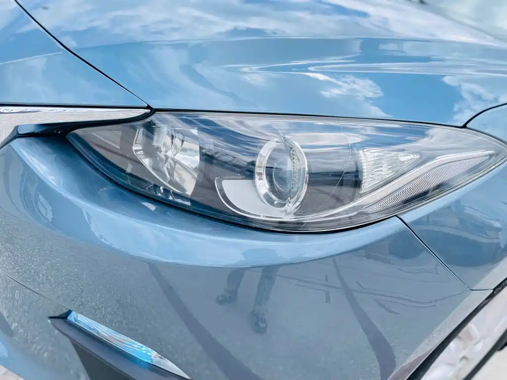 Mazda 3 Angkesela 2015 — фото 10