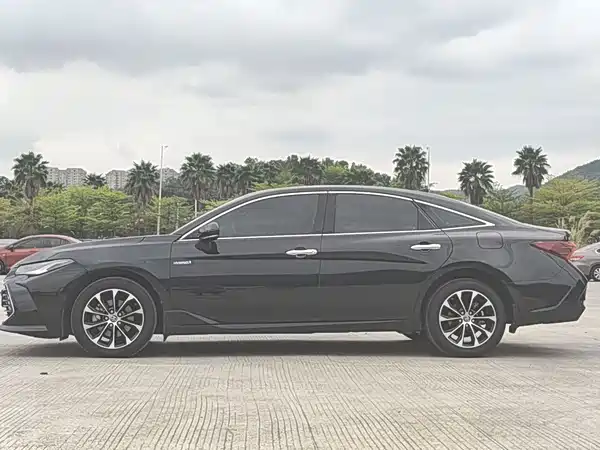 Toyota Avalon 2022