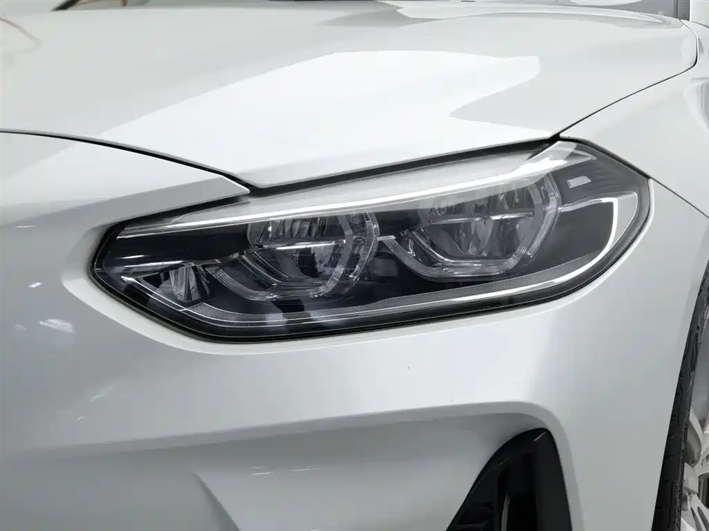 BMW 1 Series 2019 — фото 7