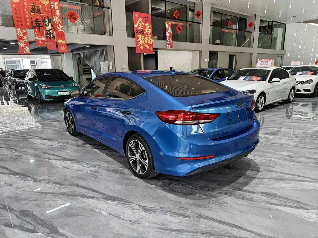 Hyundai Celesta 2017 — фото 11