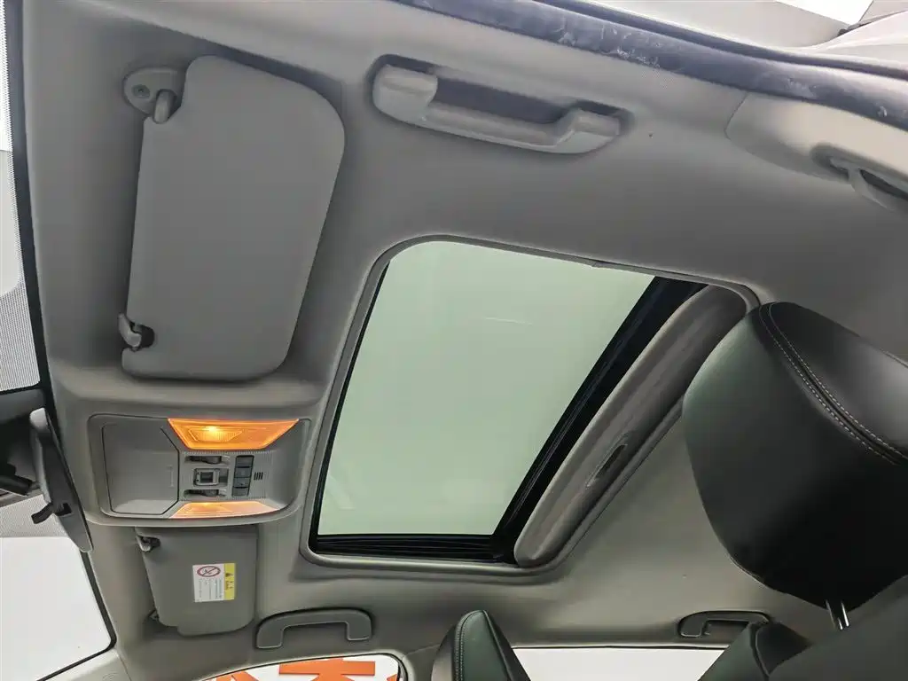 Toyota Wildlander 2022 — фото 14