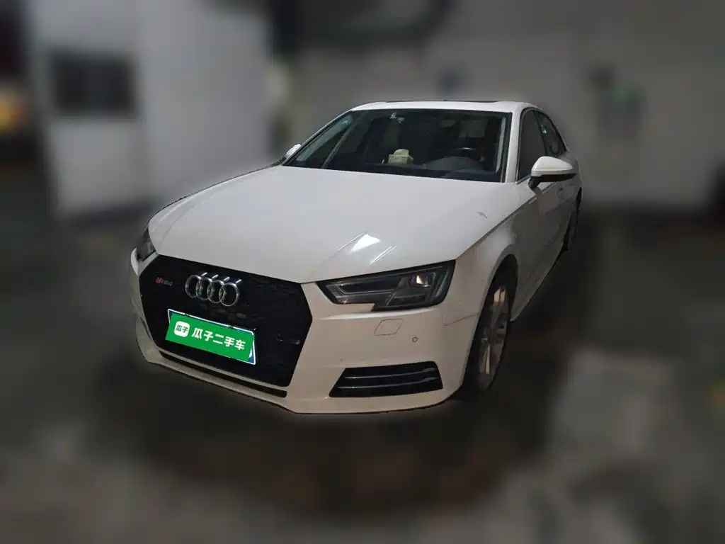 Audi A4L 2017