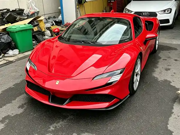 Ferrari SF90 2020