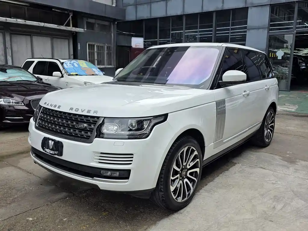 Land Rover Range Rover 2018 — фото 1