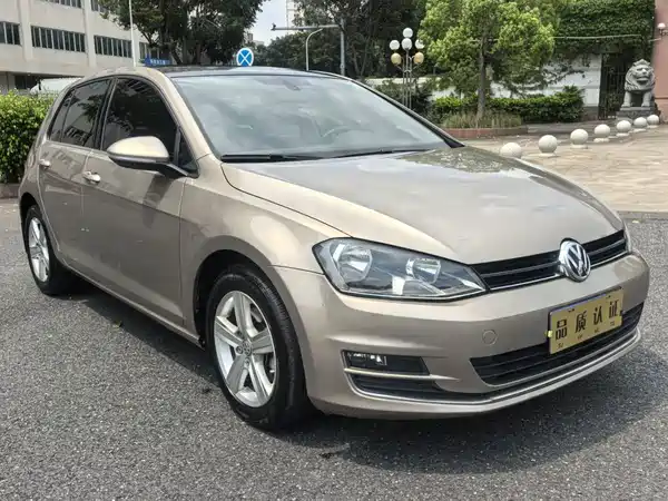 Volkswagen Golf 2014