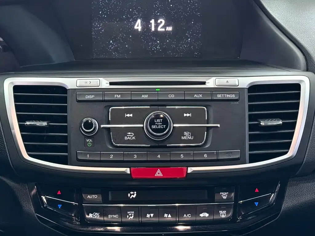 Honda Accord 2018 — фото 13