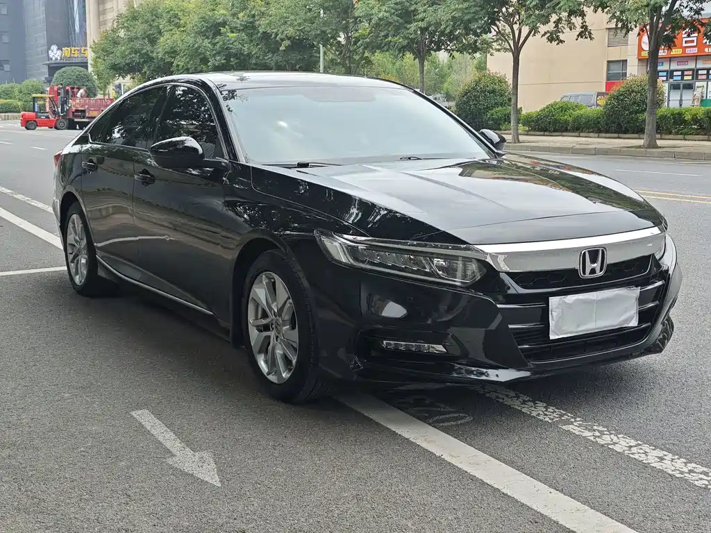 Honda Accord 2019 — фото 3