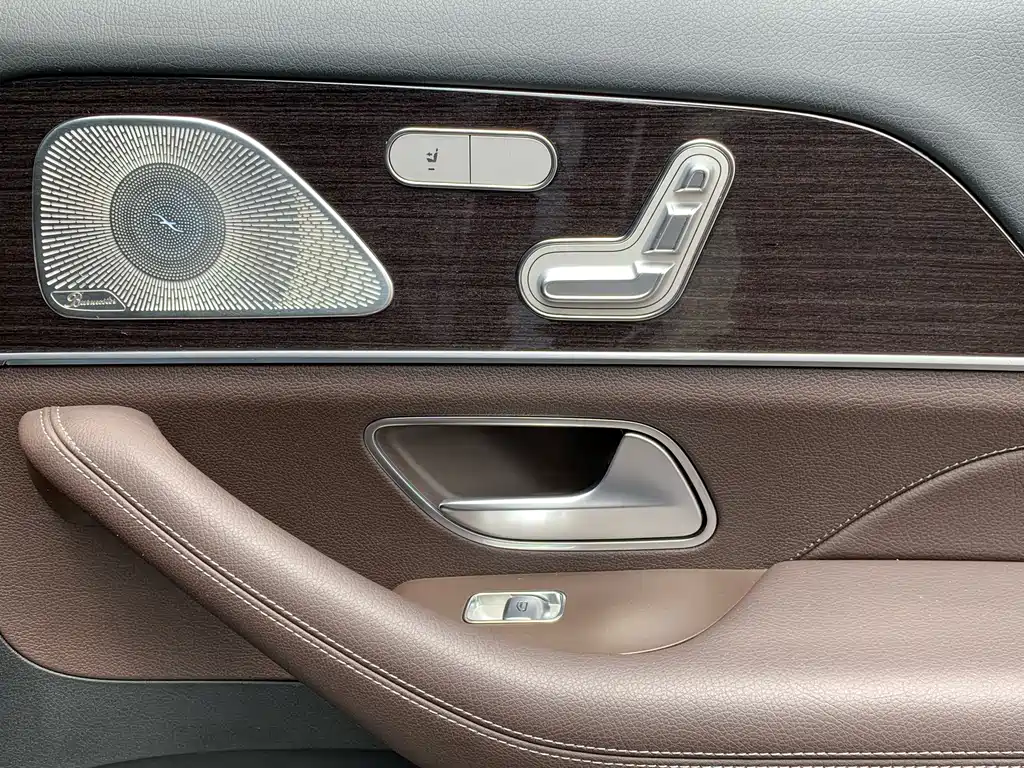 Mercedes-Benz GLE 2023 — фото 32