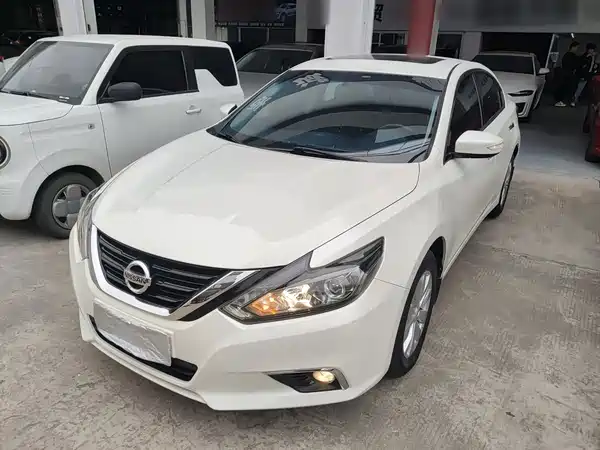 Nissan Teana 2018