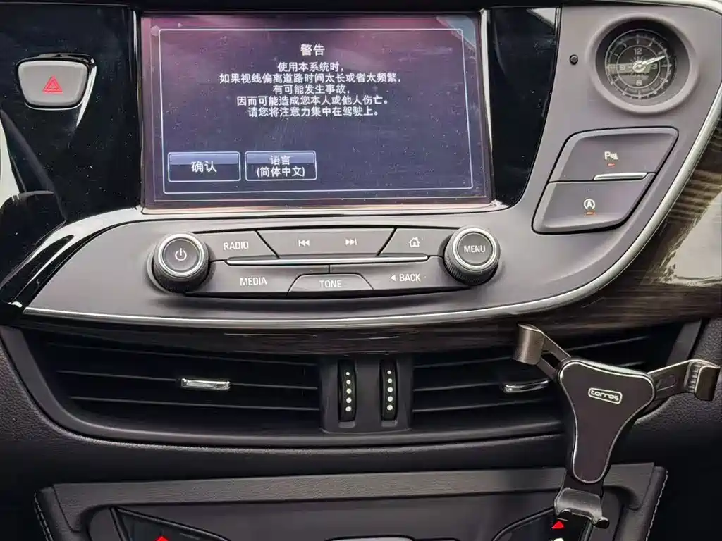 Buick Envision Plus 2019 — фото 19