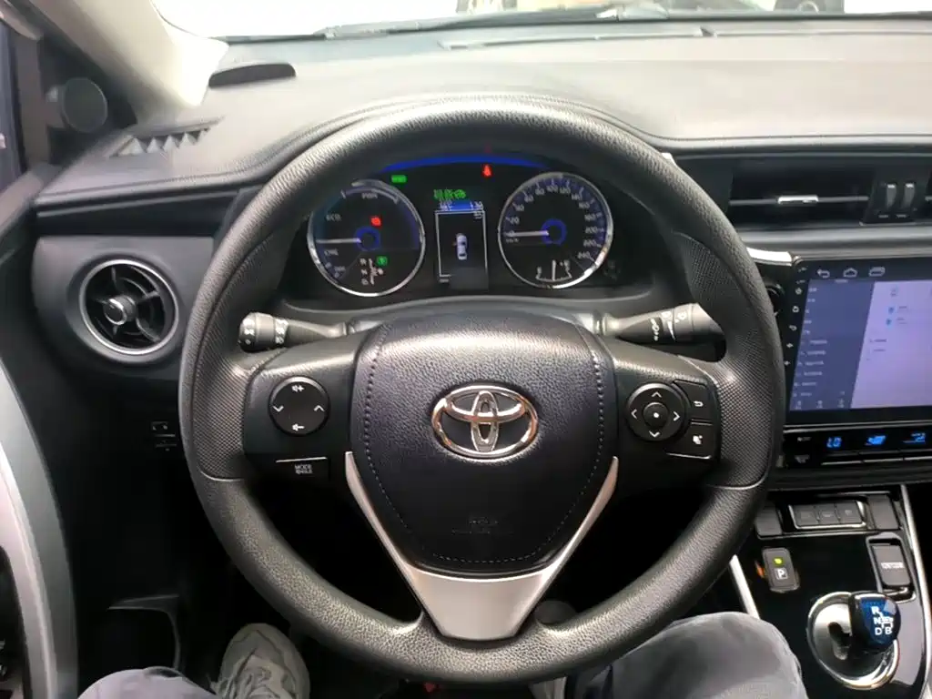 Toyota Corolla Dual Engine E+ 2022 — фото 11