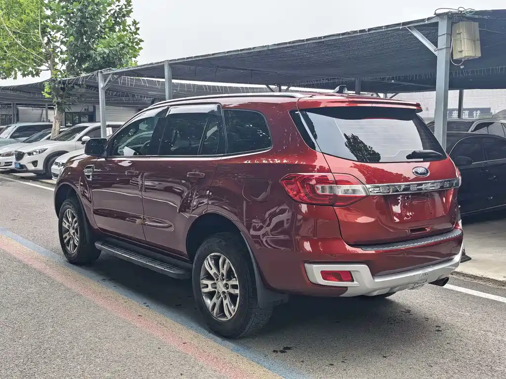 Ford Everest 2018 — фото 18
