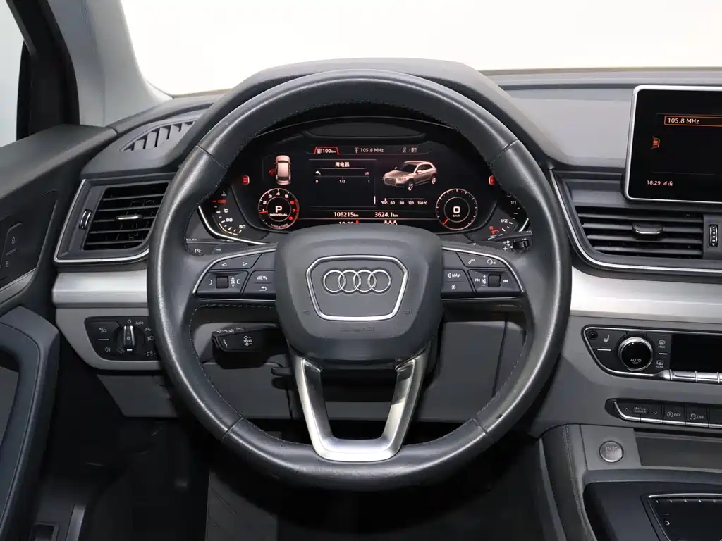 Audi Q5L 2019 — фото 20