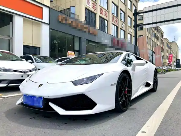 Lamborghini Huracan 2016