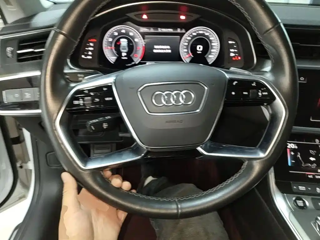 Audi A7L 2023 — фото 7
