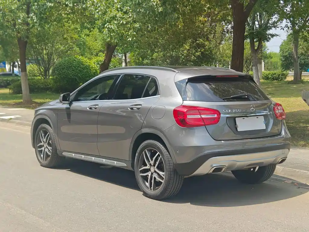Mercedes-Benz GLA 2016