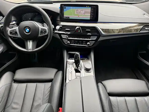 BMW 6 Series GT 2024