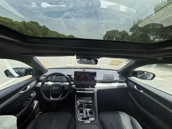 Geely Xingrui 2025