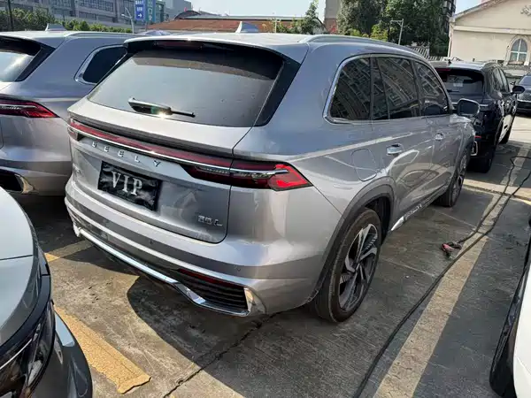 Geely Xingyue L 2024