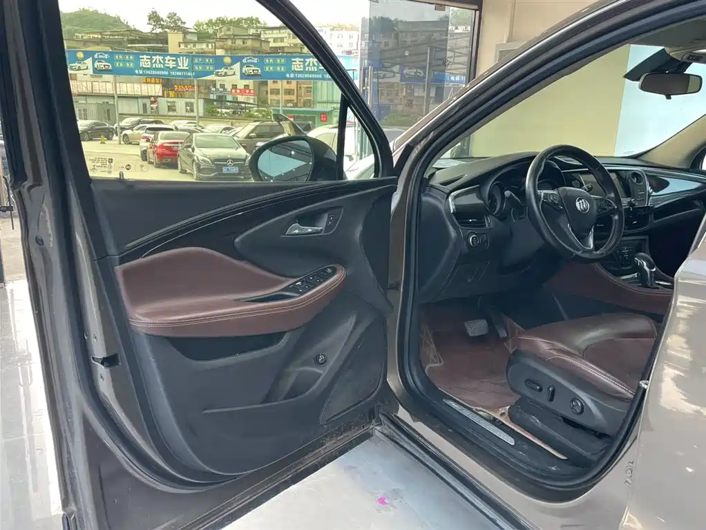 Buick Envision Plus 2017 — фото 4
