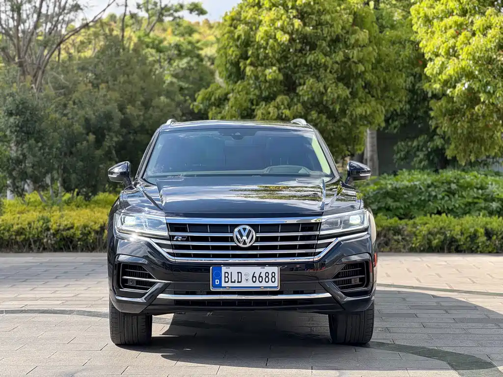 Volkswagen Touareg 2019 — фото 2