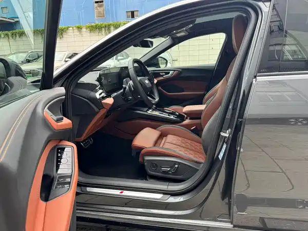Audi A5L 2025