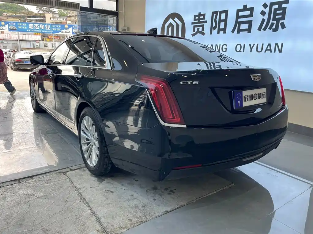 Cadillac CT6 2017 — фото 20