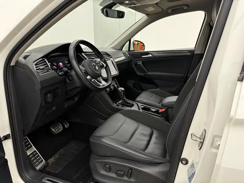Volkswagen Tiguan L 2021