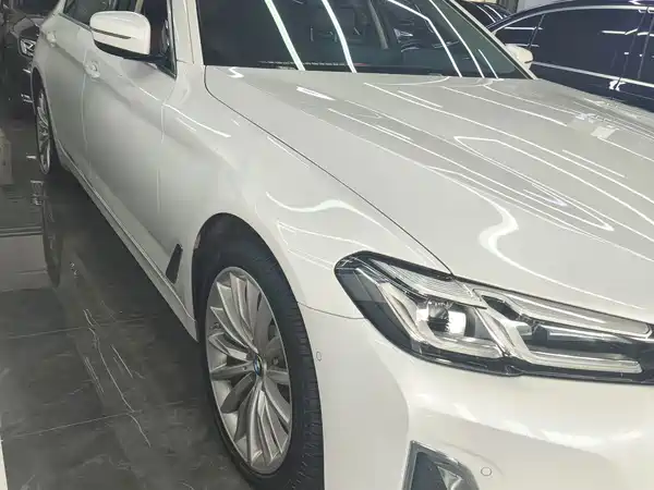 BMW 5 Series 2022
