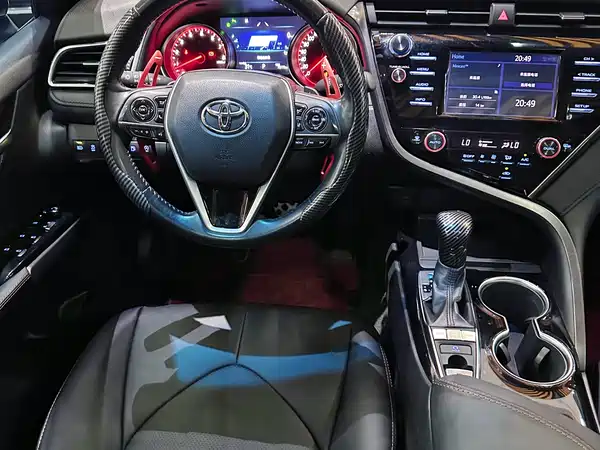 Toyota Camry 2019