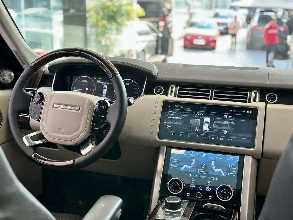Land Rover Range Rover 2016 — фото 13