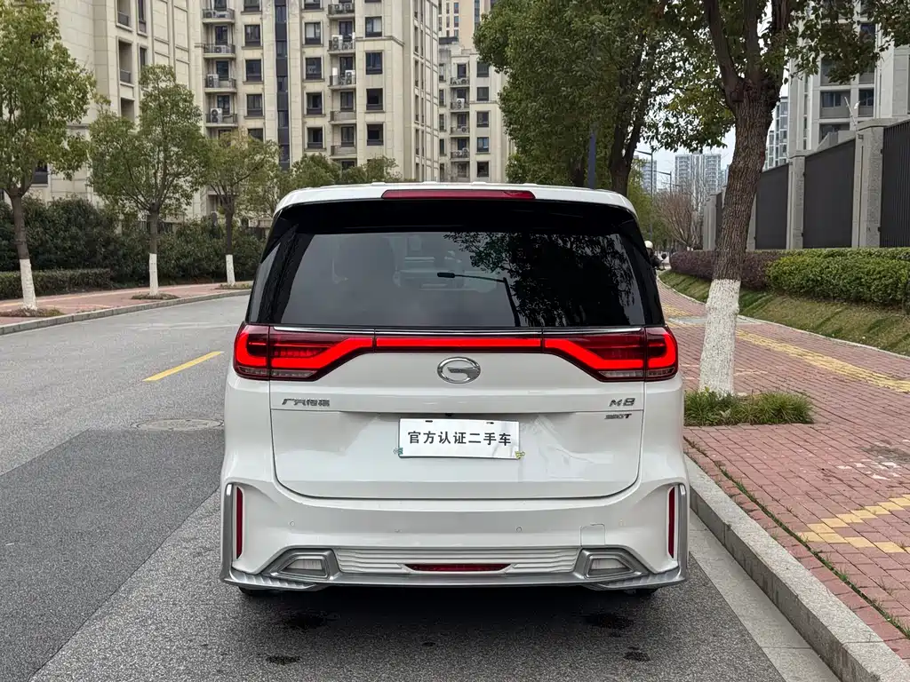 GAC Motor Trumpchi M8 2022 — фото 8