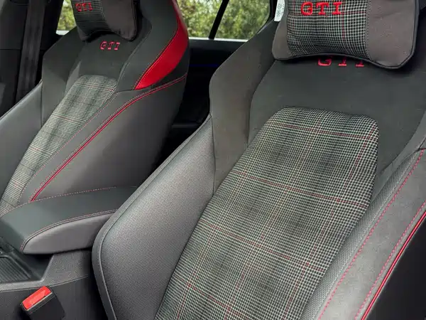 Volkswagen Golf GTI 2022