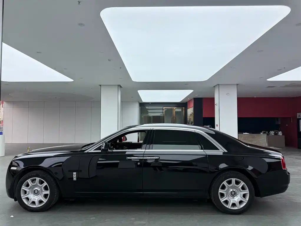 Rolls-Royce Ghost 2014 — фото 4