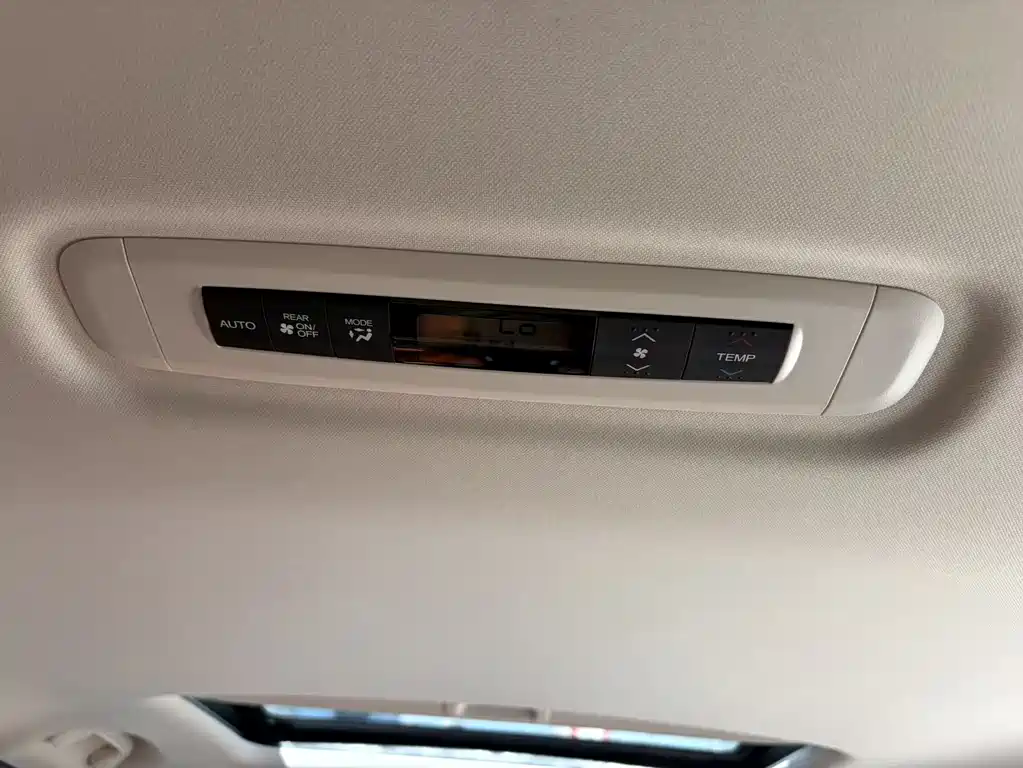 Honda Odyssey 2023 — фото 10