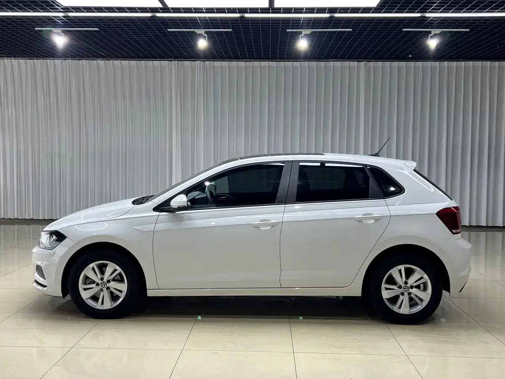 Volkswagen Polo 2021
