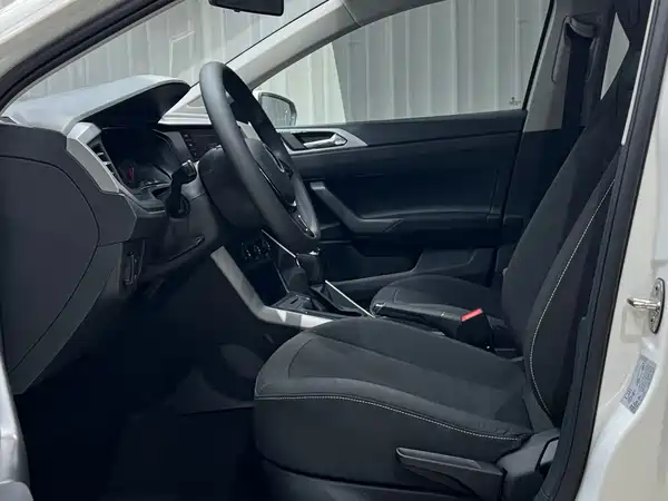 Volkswagen Polo 2021