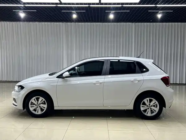 Volkswagen Polo 2021