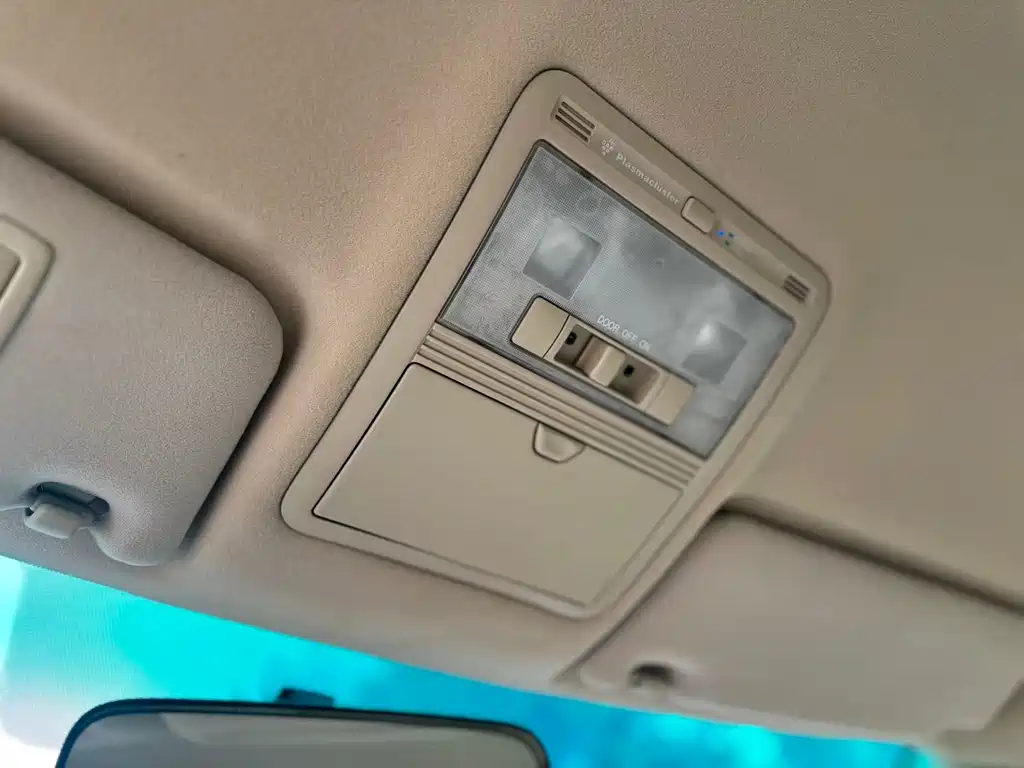Toyota Crown 2006 — фото 15