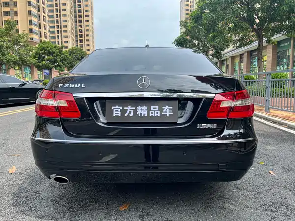 Mercedes-Benz E-Class 2012