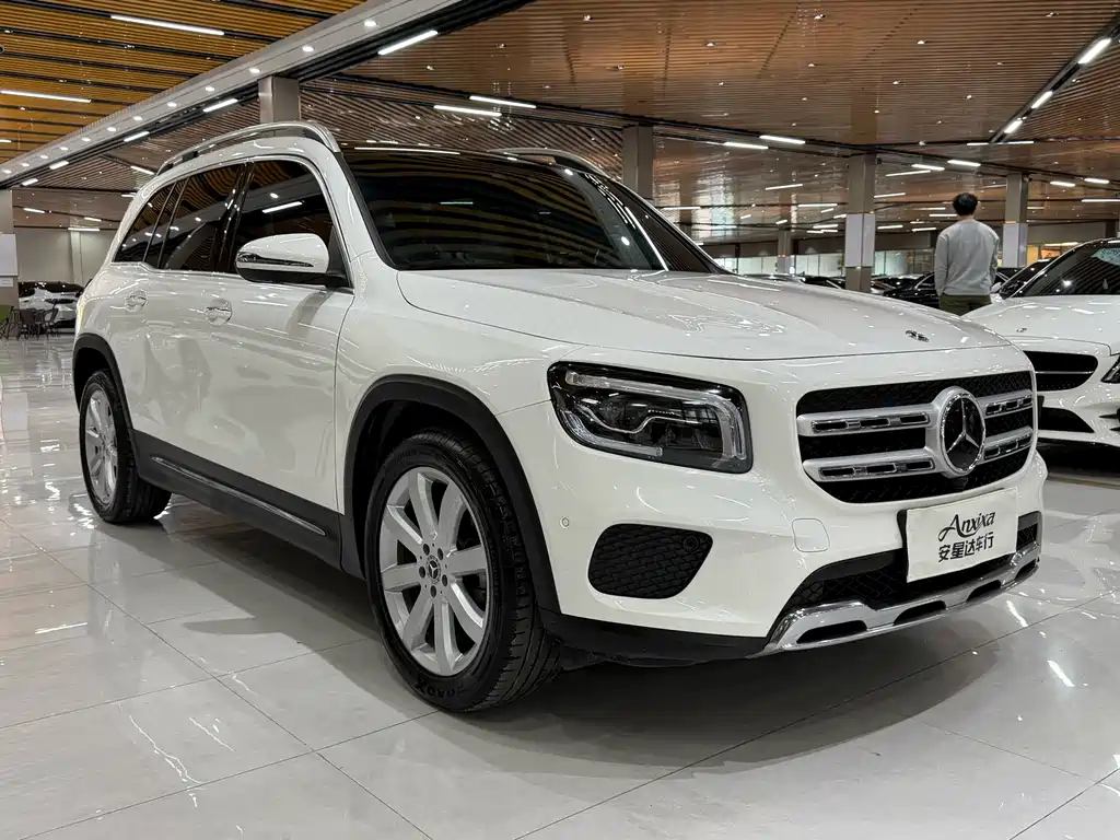 Mercedes-Benz GLB 2020 — фото 3