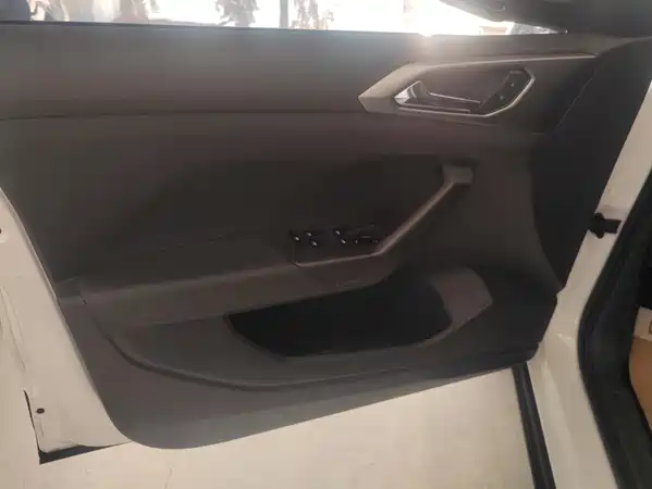 Volkswagen T-Cross 2021