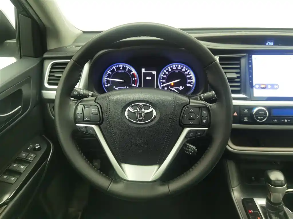 Toyota Highlander 2019 — фото 11