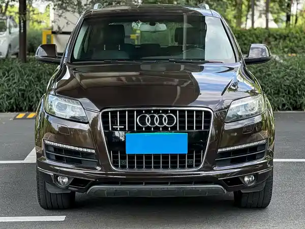 Audi Q7 2011