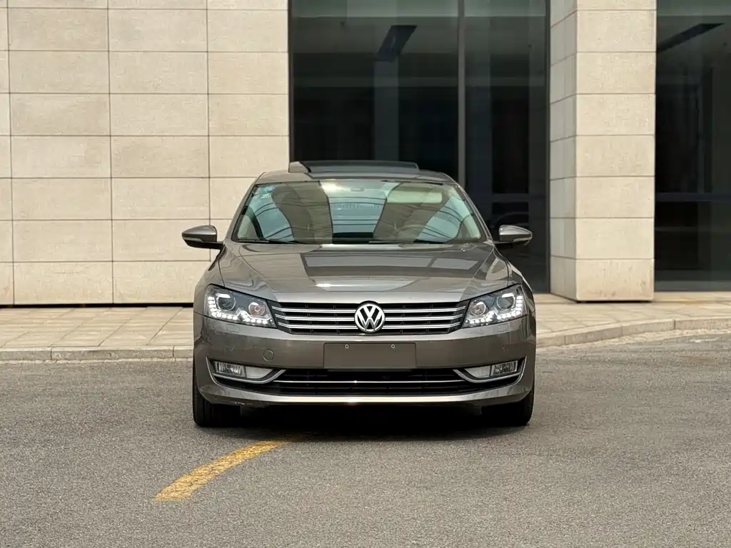 Volkswagen Passat 2015 — фото 2