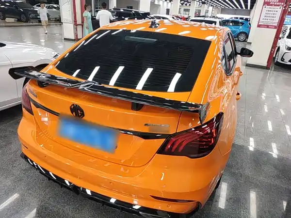 MG MG6 2021