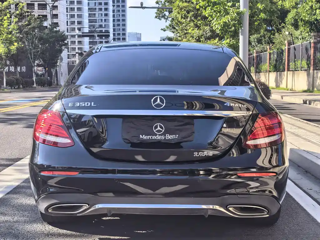 Mercedes-Benz E-Class 2020 — фото 16
