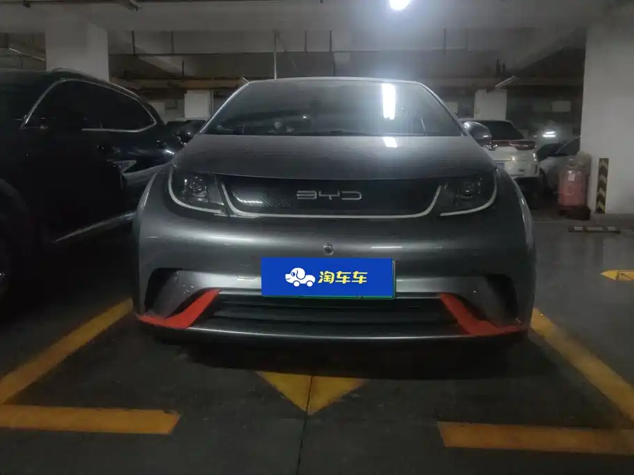 BYD Dolphin 2022
