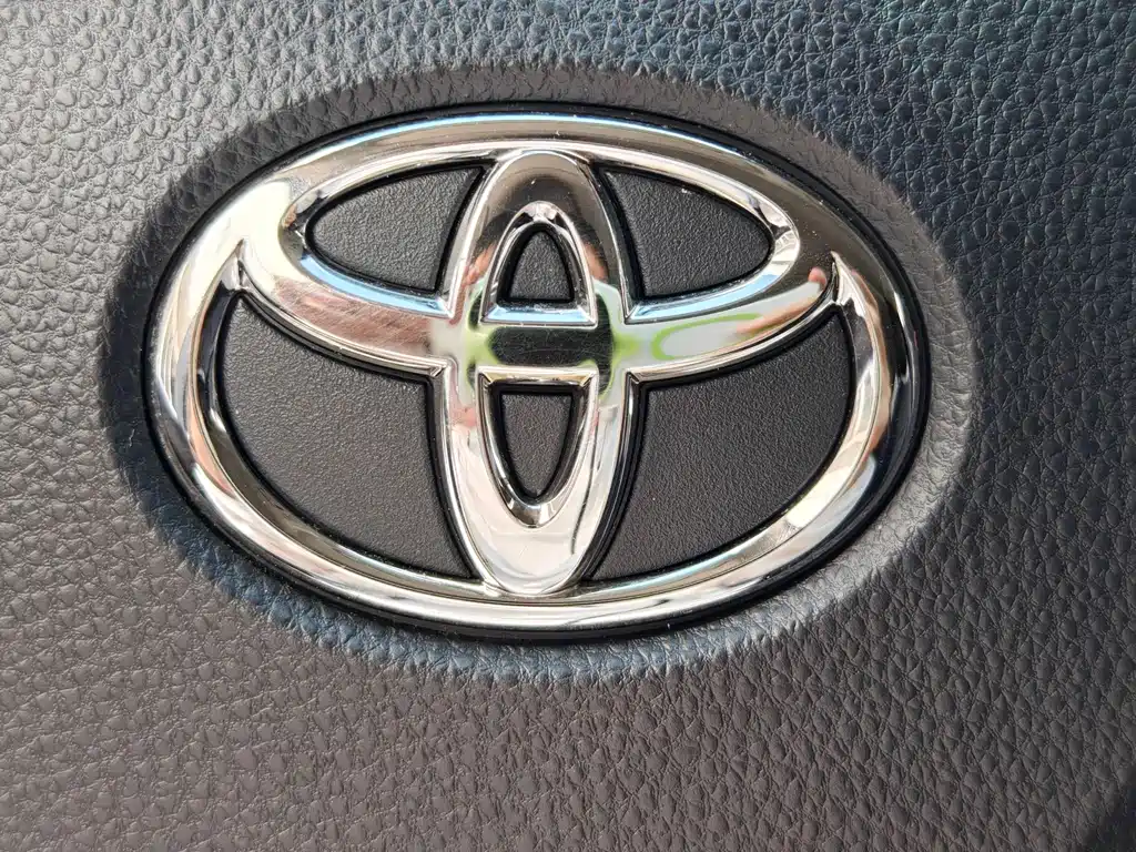 Toyota Corolla 2020 — фото 25