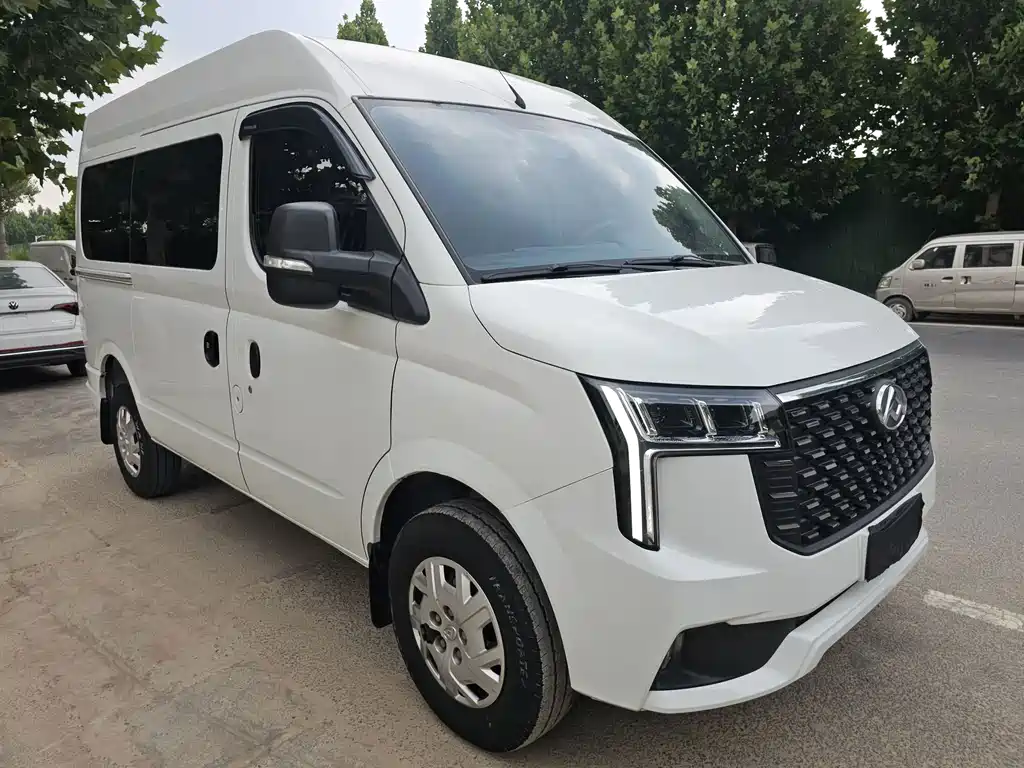 Maxus V80 2024
